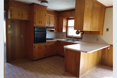 170 Jarrell Road, Reidsville, NC 27320 - Photo 12