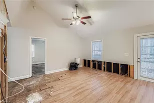 129 Arcaro Dr, Greensboro, NC 27455 - Photo 6