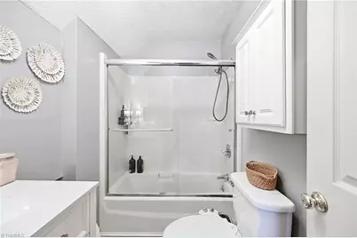 2005 Carlisle Way, High Point, NC 27265 - Photo 24