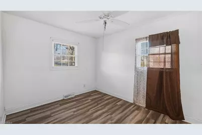 1111 Morningside Drive, Burlington, NC 27217 - Photo 22