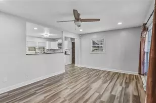 1111 Morningside Dr, Burlington, NC 27217 - Photo 10