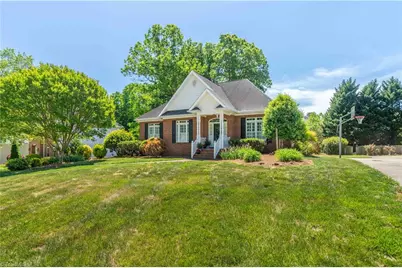 5250 Meadowlark Glen Lane, Winston-Salem, NC 27106 - Photo 2