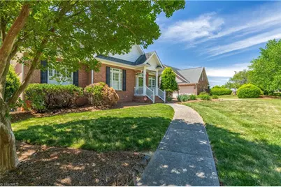 5250 Meadowlark Glen Lane, Winston-Salem, NC 27106 - Photo 4