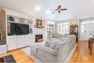 5250 Meadowlark Glen Lane, Winston-Salem, NC 27106 - Photo 6