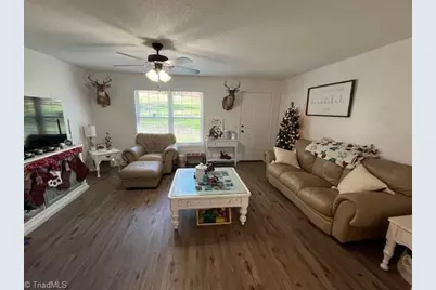 1045 Quail Road, Lexington, NC 27292 - Photo 6