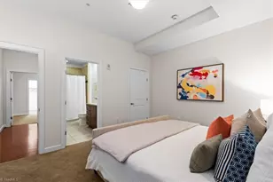 201 N Elm St, Greensboro, NC 27401 - Photo 26