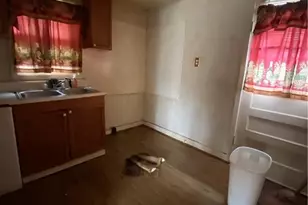 148 East St, Milton, NC 27305 - Photo 6