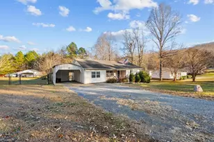 2328 Jerico Rd, Asheboro, NC 27205 - Photo 2
