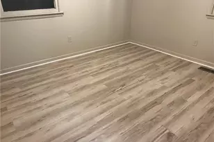 124 Kimberly St, Mount Airy, NC 27030 - Photo 10