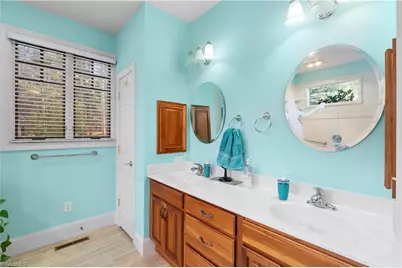 621 Crystal Bay Drive, Denton, NC 27239 - Photo 14