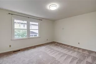 115 S Mendenhall St, Greensboro, NC 27403 - Photo 10