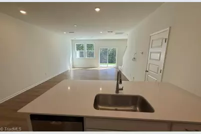 198 Parker Lane, Mebane, NC 27302 - Photo 4