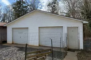 147 Wright St, Ramseur, NC 27316 - Photo 22