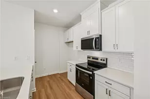 193 Parker Ln, Mebane, NC 27302 - Photo 6