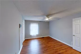 905 Old Winston Rd, High Point, NC 27265 - Photo 40