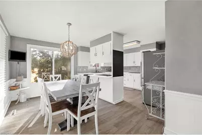 4 Chesterfield Court, Greensboro, NC 27410 - Photo 18