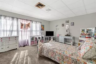 4 Chesterfield Ct, Greensboro, NC 27410 - Photo 30