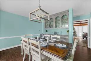 4 Chesterfield Ct, Greensboro, NC 27410 - Photo 12