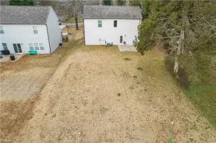 4627 Shattalon Dr, Winston-Salem, NC 27106 - Photo 20