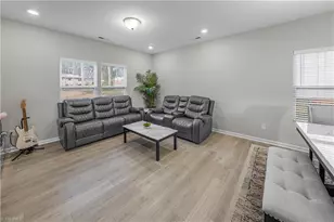 4627 Shattalon Dr, Winston-Salem, NC 27106 - Photo 4