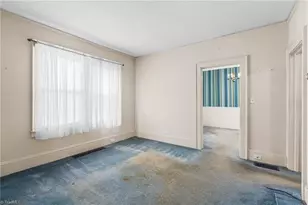 800 S Sunset Dr, Winston-Salem, NC 27103 - Photo 8