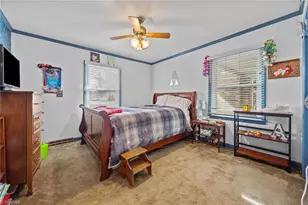 1625 Robinhood Dr, Burlington, NC 27217 - Photo 18