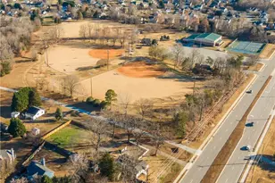 1517 Skeet Club Rd, High Point, NC 27265 - Photo 14