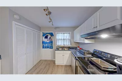 2701 Centennial Street N #F, High Point, NC 27265 - Photo 8