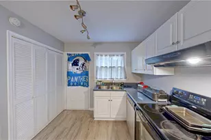 2701 Centennial Street N, High Point, NC 27265 - Photo 8