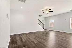 3439 River Farm Dr, Kernersville, NC 27284 - Photo 8