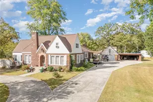 827 Shell Rd, Thomasville, NC 27360 - Photo 2