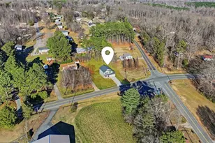 1679 Old Hollow Rd, Winston-Salem, NC 27105 - Photo 32