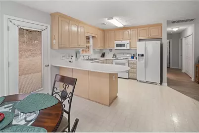 273 S Boyles Street, Pilot Mountain, NC 27041 - Photo 24