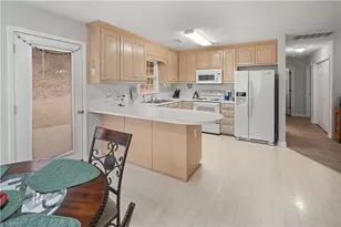 273 S Boyles St, Pilot Mountain, NC 27041 - Photo 24