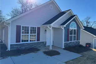 812 E Russell Ave, High Point, NC 27260 - Photo 4