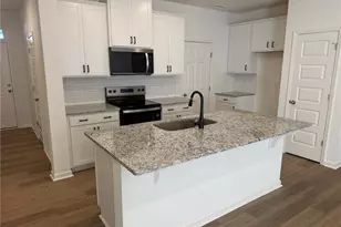 191 Parker Ln, Mebane, NC 27302 - Photo 2