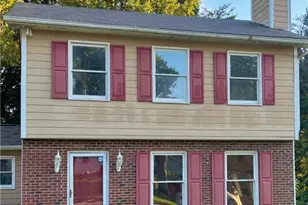 6 Lord Foxley Ct, Greensboro, NC 27405 - Photo 1