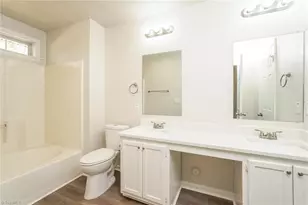 108 Hammond Dr, Greensboro, NC 27406 - Photo 10