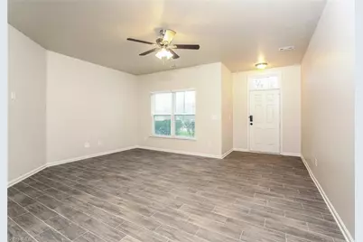 3717 Whitworth Drive, Greensboro, NC 27405 - Photo 2