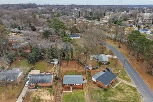 3202 James Pl, Greensboro, NC 27405 - Photo 36