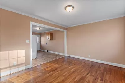 611 E Willowbrook Drive, Burlington, NC 27215 - Photo 4