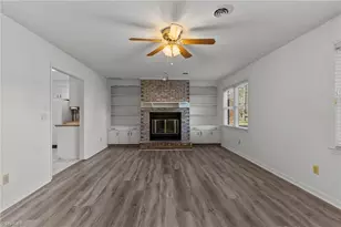 566 Palmer Dr, Southport, NC 28461 - Photo 4