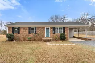 7380 Plunkett Rd, Belews Creek, NC 27009 - Photo 2