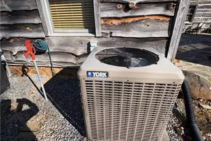 8313 Wrights Farm Ln, Summerfield, NC 27358 - Photo 16