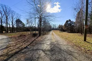 8313 Wrights Farm Ln, Summerfield, NC 27358 - Photo 10