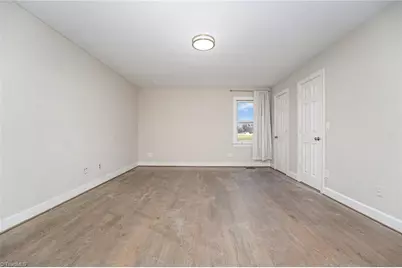 160 N Peace Haven Road, Winston-Salem, NC 27104 - Photo 20