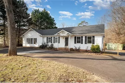 160 N Peace Haven Road, Winston-Salem, NC 27104 - Photo 4