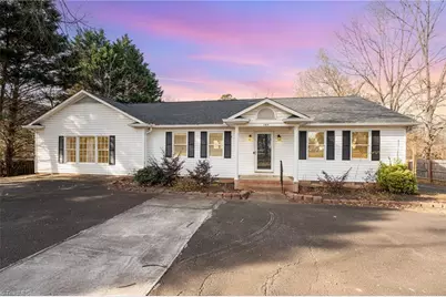 160 N Peace Haven Road, Winston-Salem, NC 27104 - Photo 1