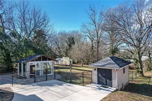 710 S Main St, Reidsville, NC 27320 - Photo 6