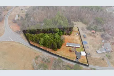 1117 Bald Hill Loop, Madison, NC 27025 - Photo 4